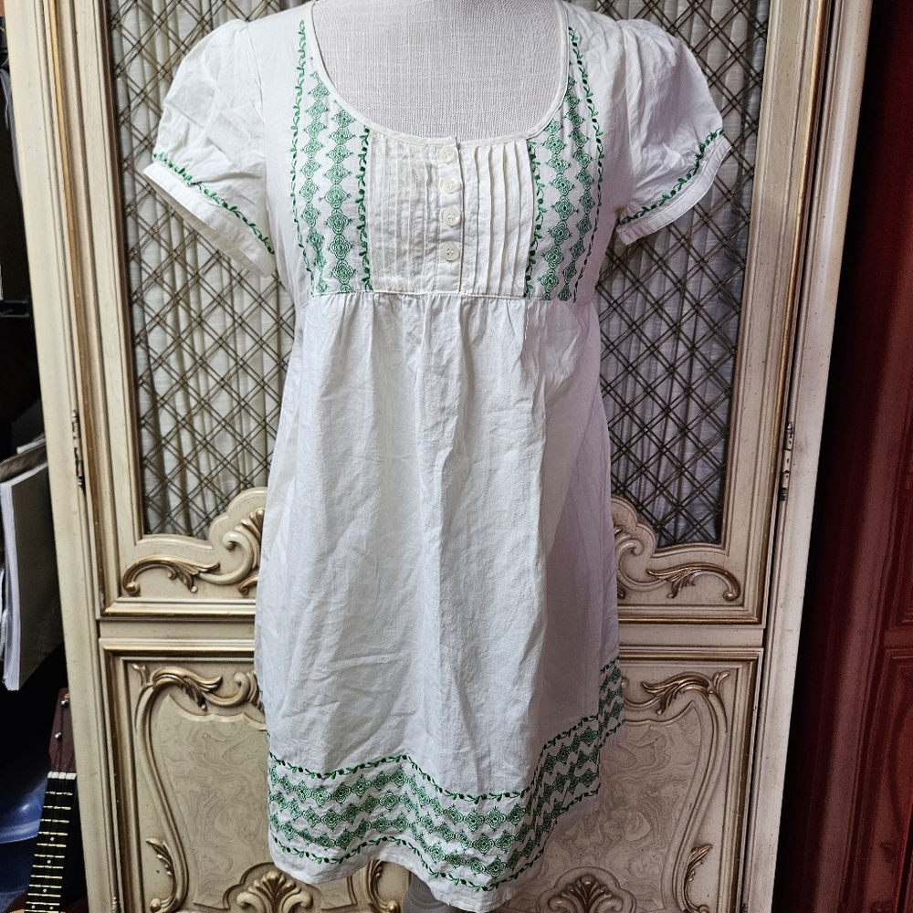 Flying Tomato Top  Size Small